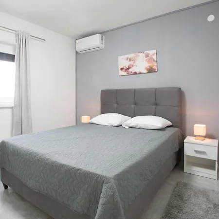 Apartman Beautiful In With Wi-fi